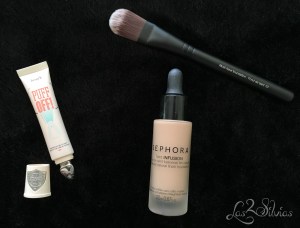 Contorno de ojos Benefit y Base de maquillaje Sephora